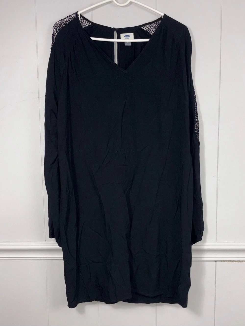 Old Navy Black Lace Crochet Sleeve Detail V-Neck Shift Mini Dress Large Preppy